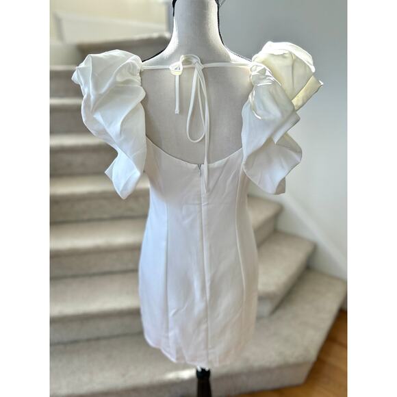 NWT Idem Ditto White Oversize Puff Sleeve Mini Sheath Dress - Picture 4 of 8